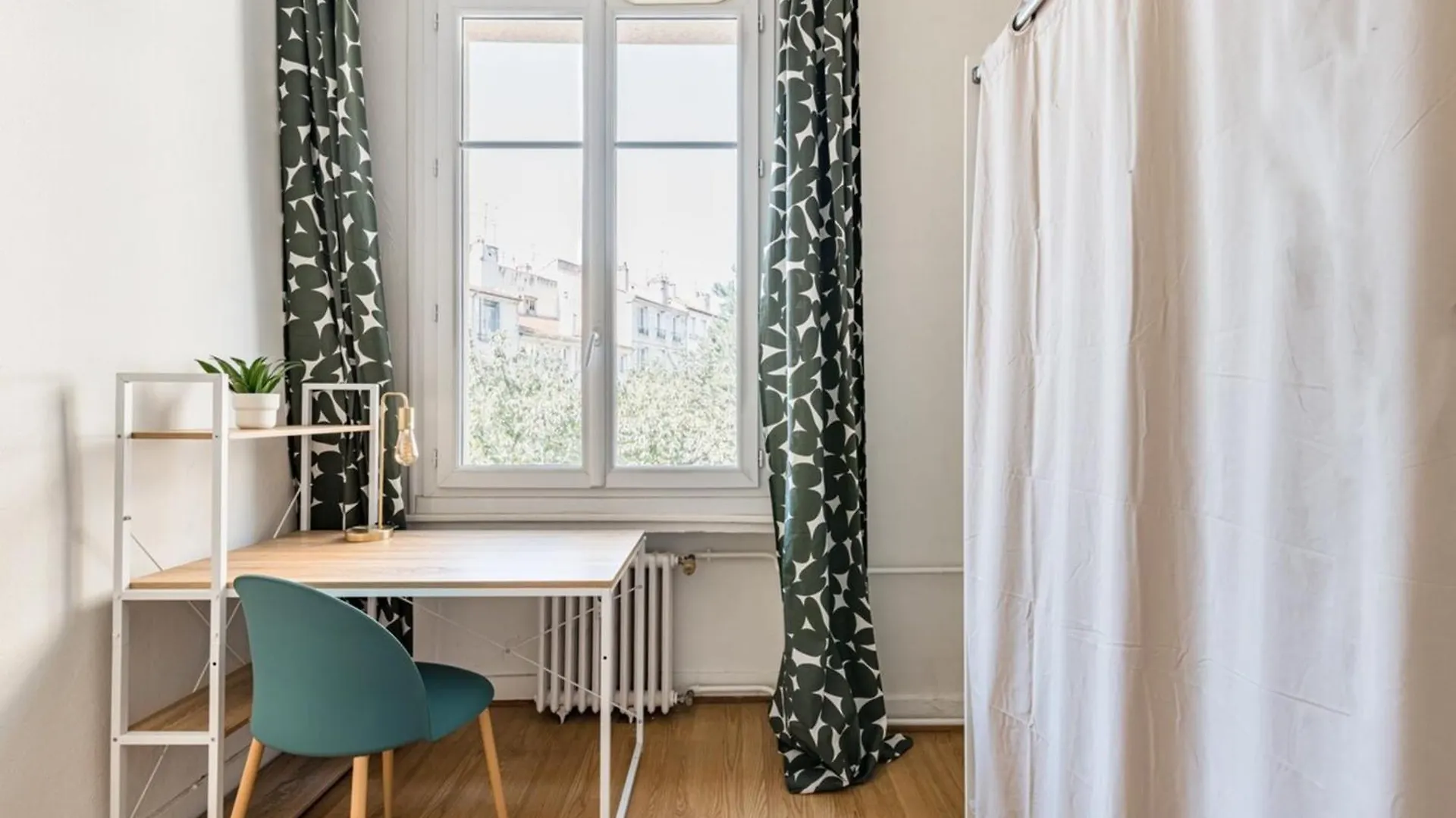 Louisa - 3Rooms - Centre-Ville Tram Saint-Etienne  0*, Saint-Etienne (Loire)